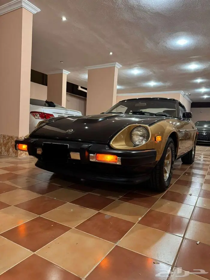 للبيع نيسان 280zx زد 1980بحالة الوكالة الفئه العاشرة 10 44