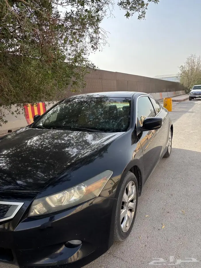 هوندا اكورد كوبيه موديل 2010 0