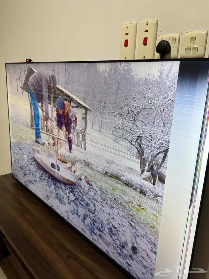 شاشة تلفاز 0