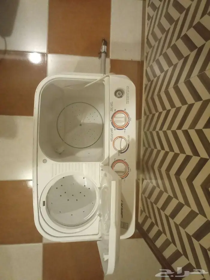 غسالة في حالة ممتازة 2