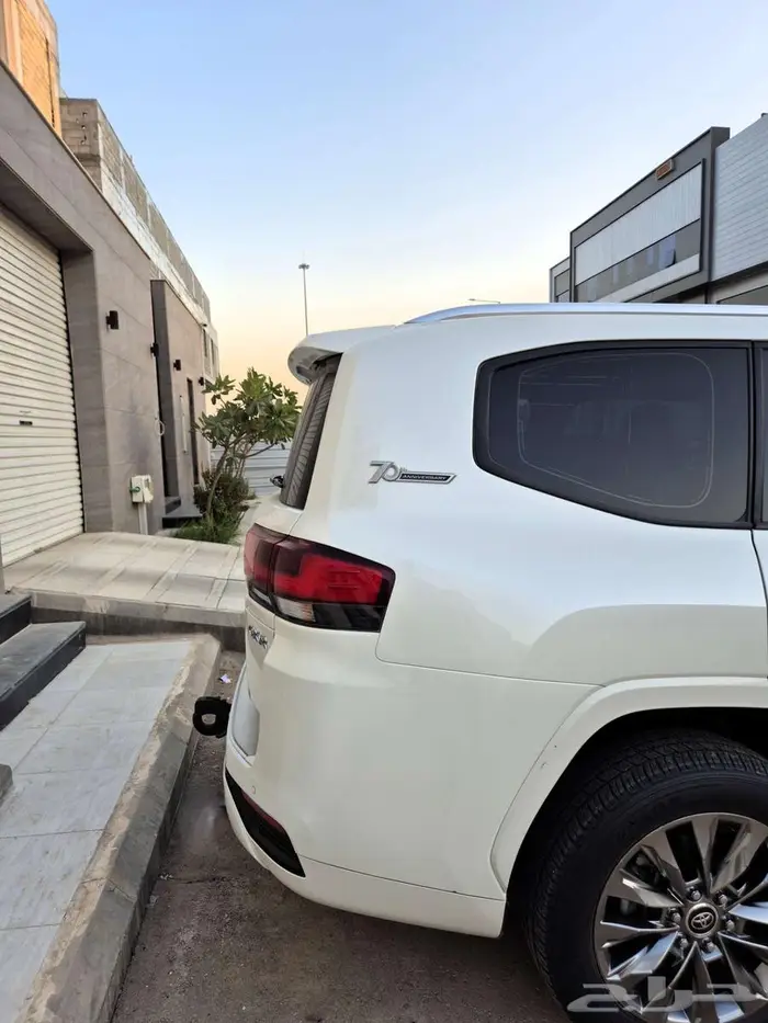 LC300 السعودي GXR3 وكالة ضمان الأصلية الكاملة  المالك الثاني 5