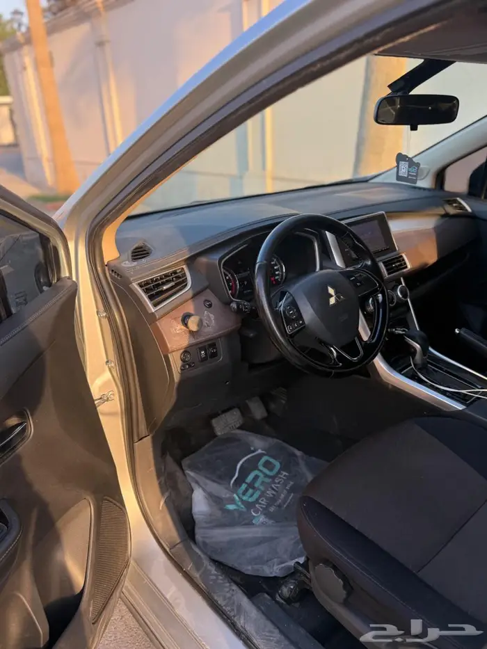 ميتسوبيشي اكسباندر 2023 9