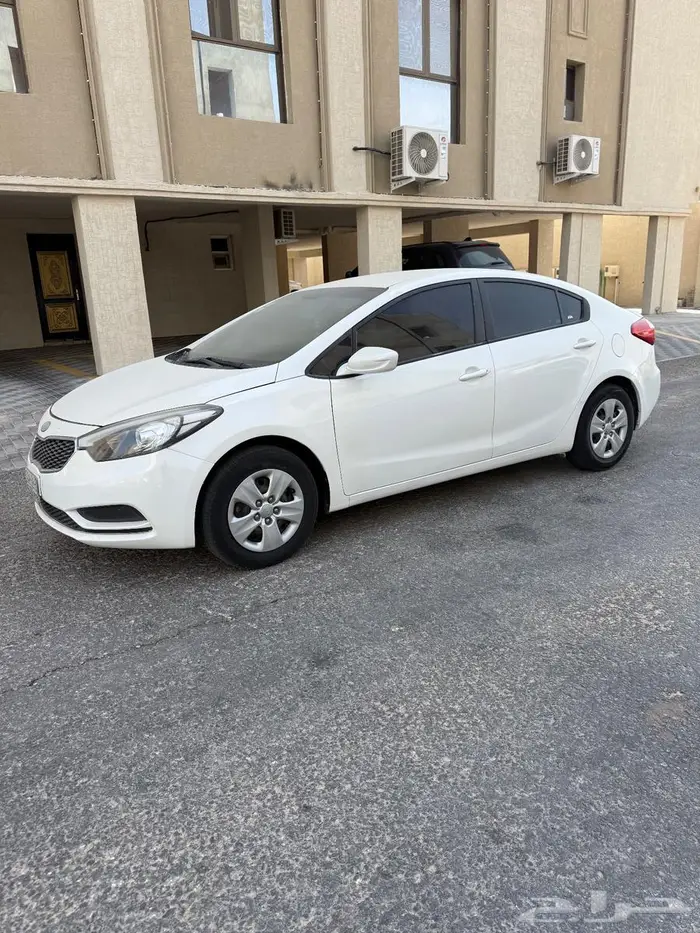 كيا سيراتو 2014 ( السيارة تم بيعها) ) 3