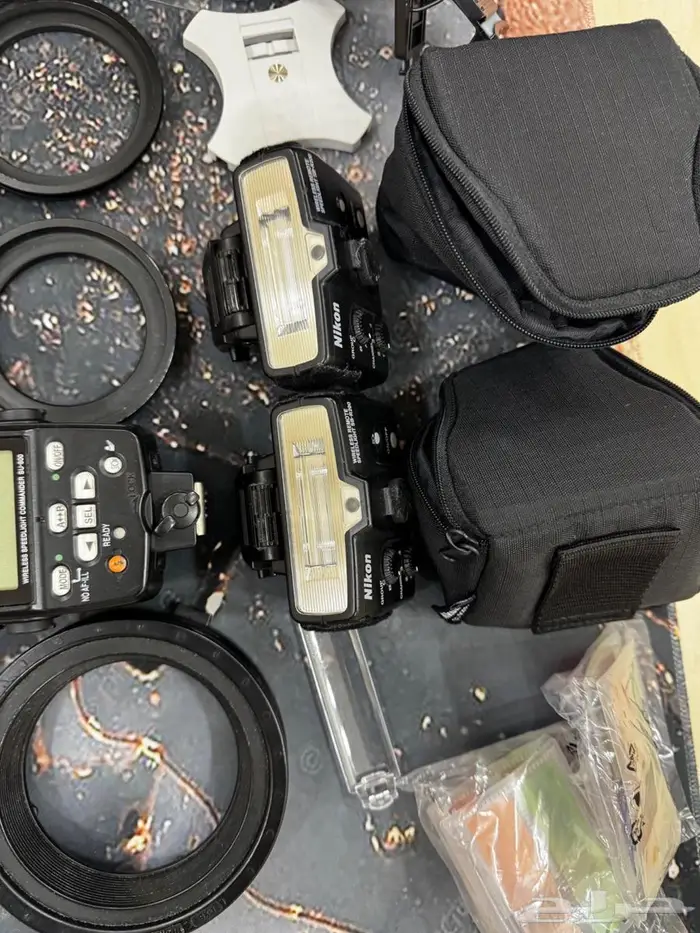 فلاش نيكون r1c1 3