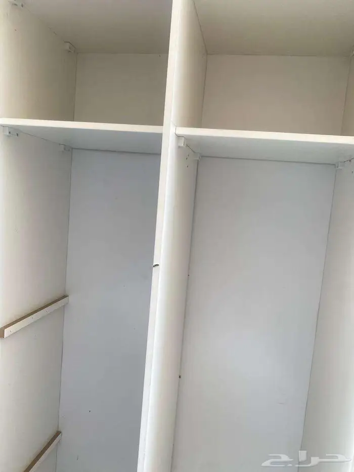 دولاب ملابس جدا جدا نظيف 0