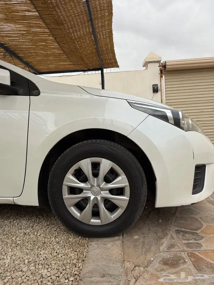 للبيع كورلا مكينه 1600 ستاندر 1