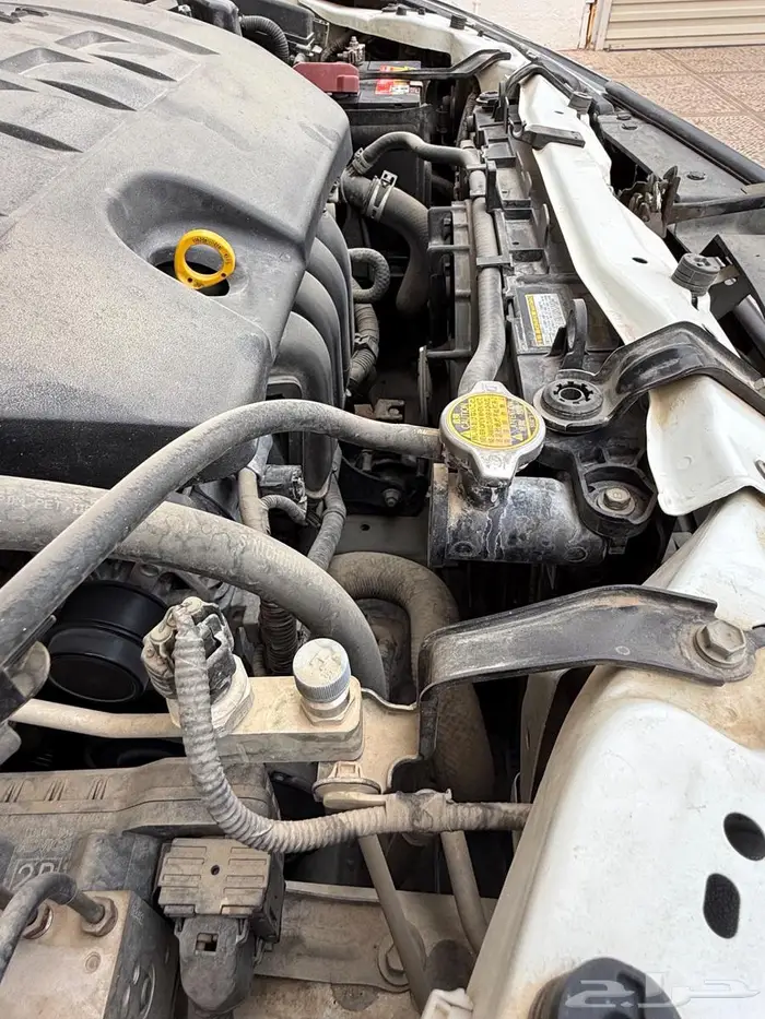 للبيع كورلا مكينه 1600 ستاندر 20