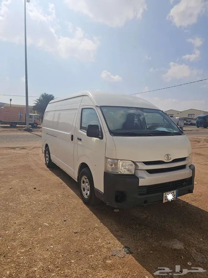 باص تويوتا فان بضاعه 2