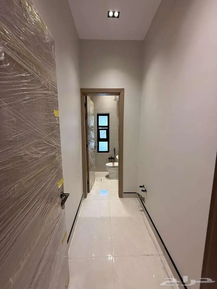 فيلا فاخرة مع شقه للبيع حي غصون الجنادريه 21