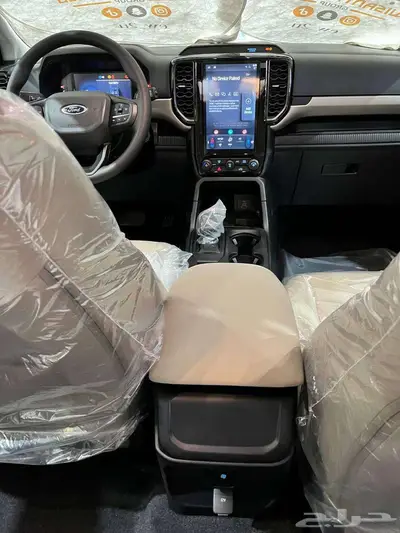 عرض خاص فورد ايفرست XLS بنزين 2.3 موديل 2025 بطاقه جمركيه index