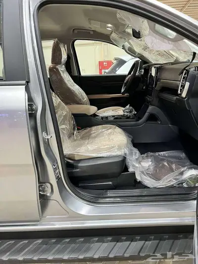 عرض خاص فورد ايفرست XLS بنزين 2.3 موديل 2025 بطاقه جمركيه index