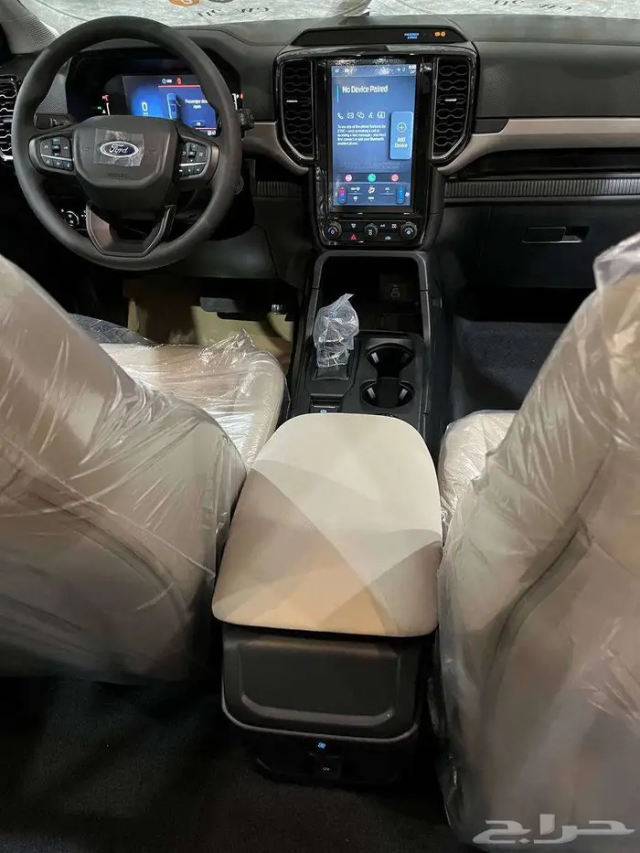 عرض خاص فورد ايفرست XLS موديل 2025 بنزين بطاقه جمركيه 10