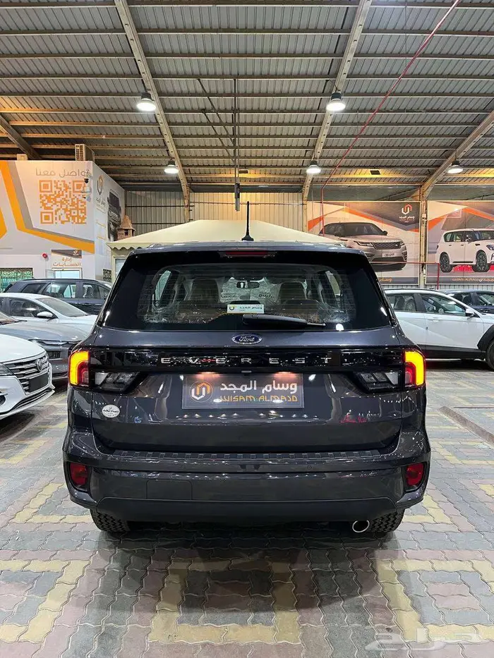عرض خاص فورد ايفرست XLS موديل 2025 بنزين بطاقه جمركيه 5
