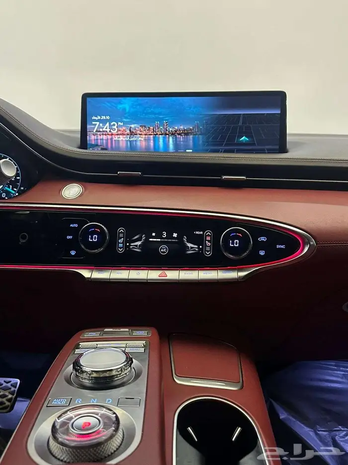 جنسس GV70 2022 20