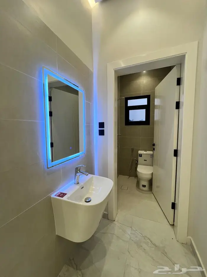 شقق للعرسان جديدة للايجار ( الصفوة ) حي الملك فهد 6