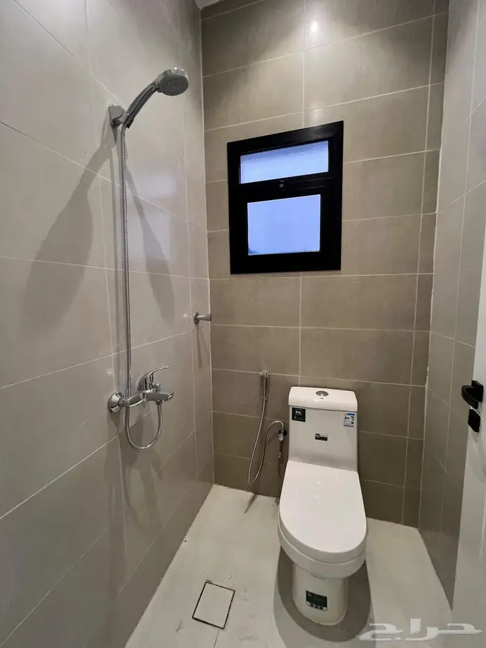 شقق للعرسان جديدة للايجار ( الصفوة ) حي الملك فهد 7