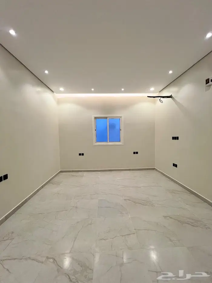 شقق للعرسان جديدة للايجار ( الصفوة ) حي الملك فهد 9