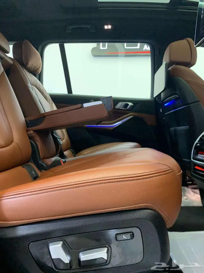 بي ام دبليو X7 2022 25