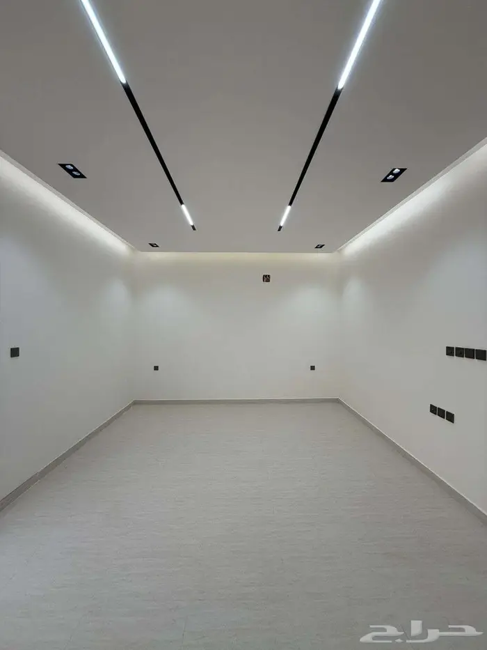 فيلا فاخرة مع شقه للبيع حي الرمال ( مخطط سما نجد ) 23