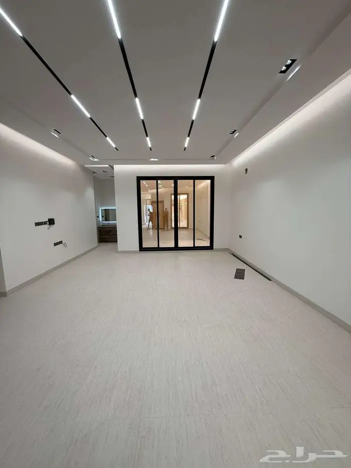 فيلا فاخرة مع شقه للبيع حي الرمال ( مخطط سما نجد ) 6