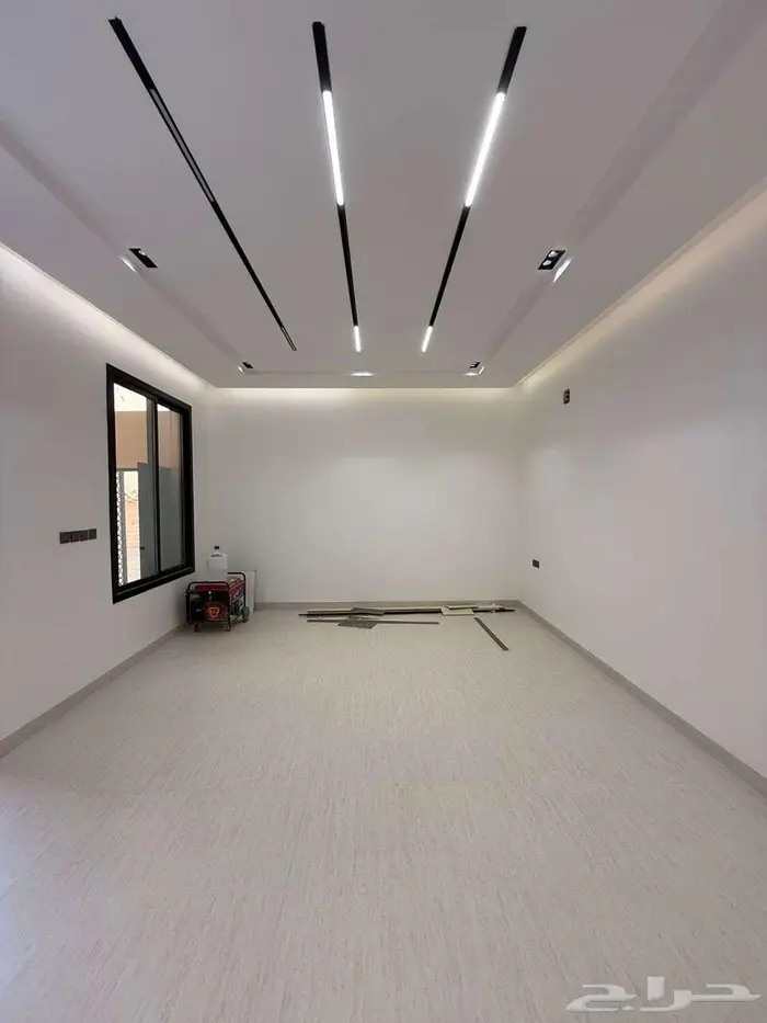 فيلا فاخرة مع شقه للبيع حي الرمال ( مخطط سما نجد ) 3