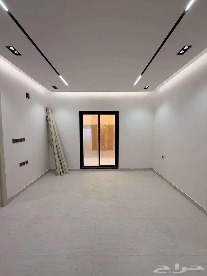 فيلا فاخرة مع شقه للبيع حي الرمال ( مخطط سما نجد ) 31