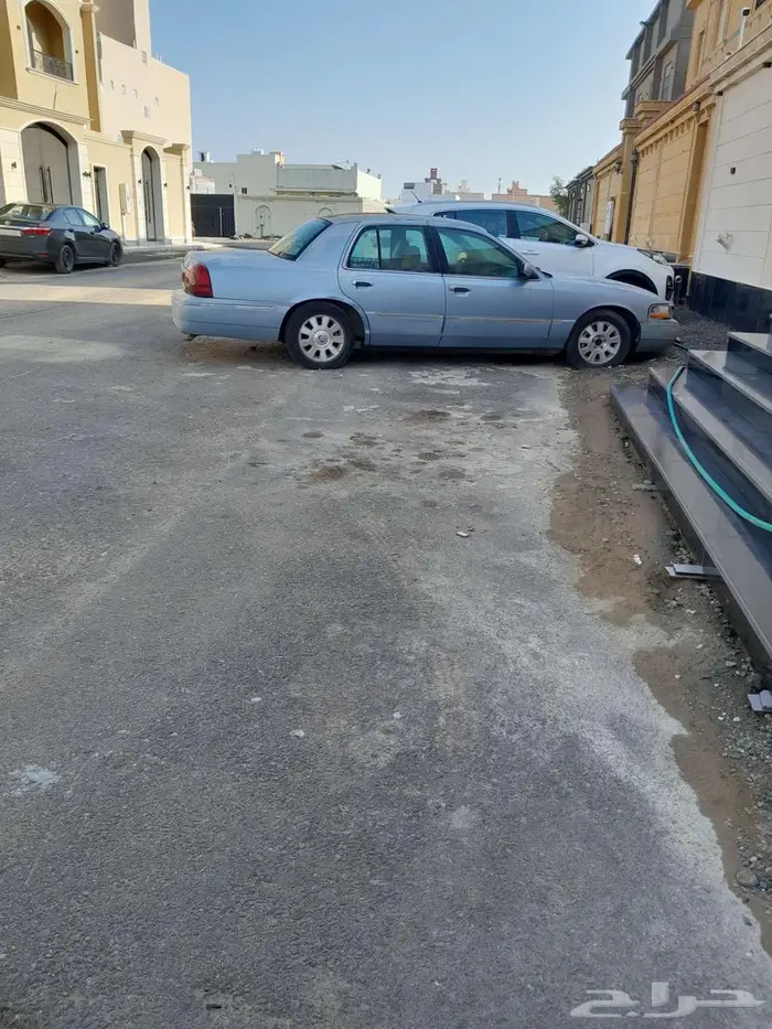 فورد للبيع او التشليح 0