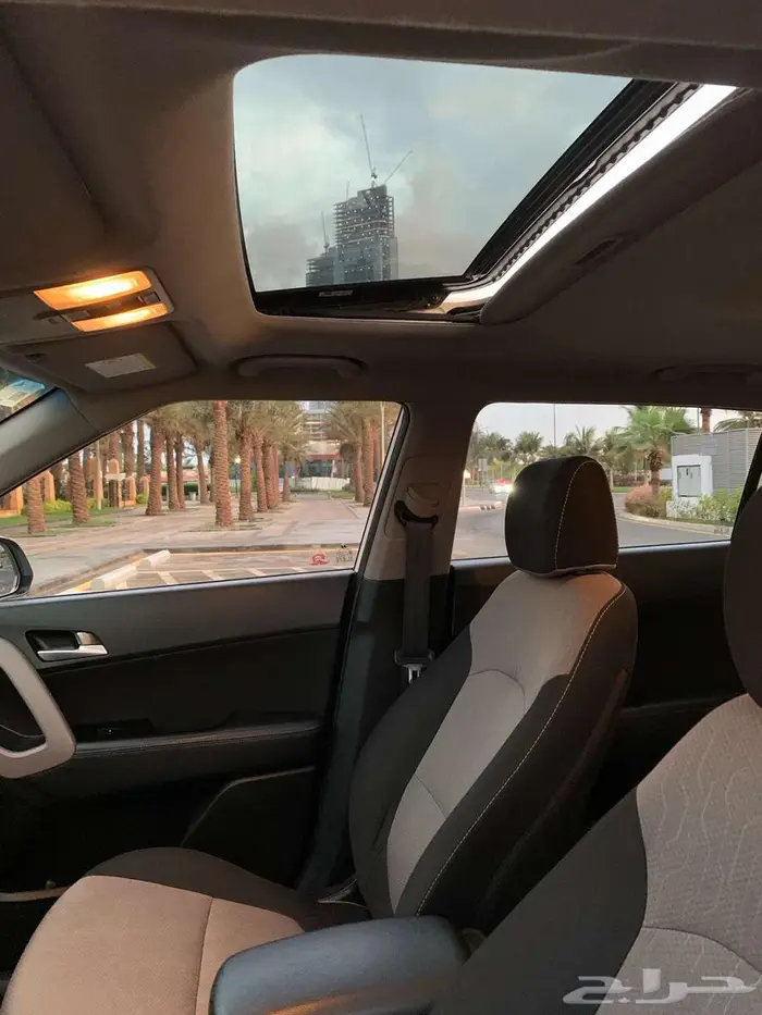 هيونداي كريتا 2020   نص فل   ممشى قليل   حالة ممتازة 7