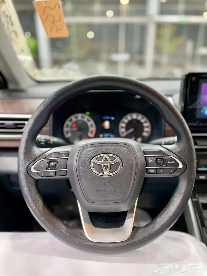 تويوتا انوفا ( GL ) بنزين موديل 2026 أقل الأسعار 15