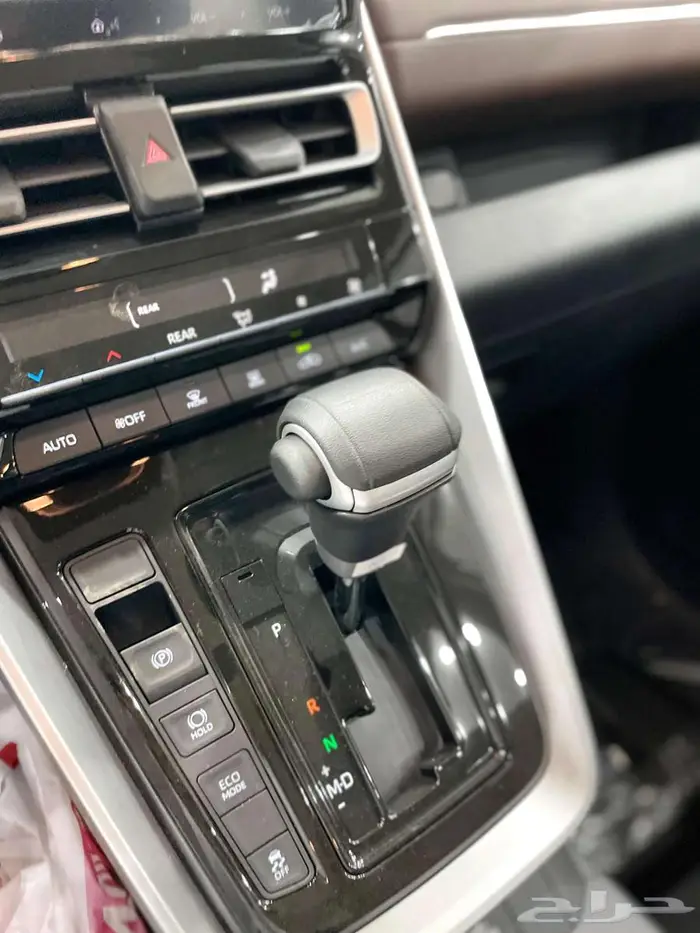 تويوتا انوفا ( GL ) بنزين موديل 2026 أقل الأسعار 14