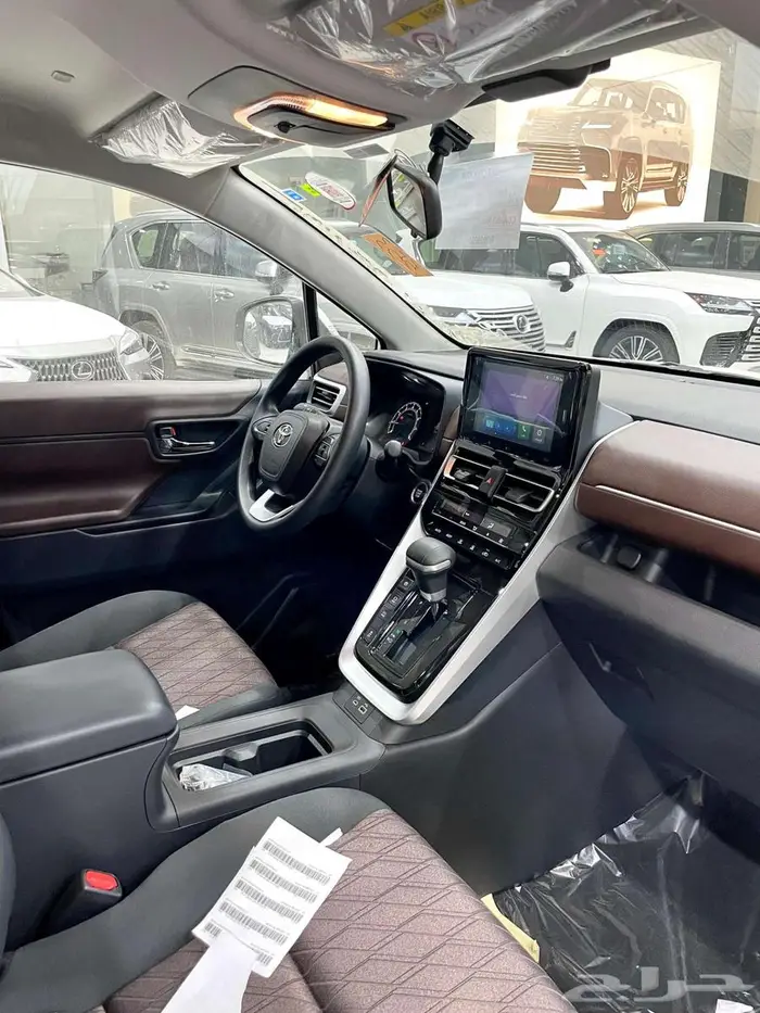 تويوتا انوفا ( GL ) بنزين موديل 2026 أقل الأسعار 10