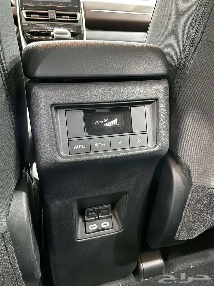 تويوتا انوفا ( GL ) بنزين موديل 2026 أقل الأسعار 22