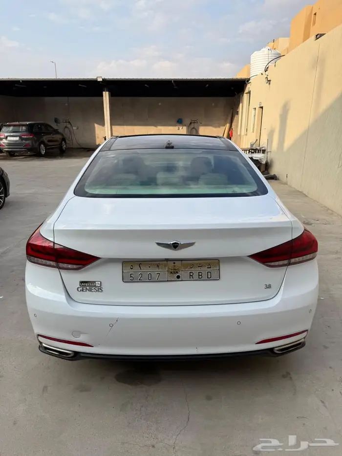 جنسيس رويال 2017 مالك اول 5