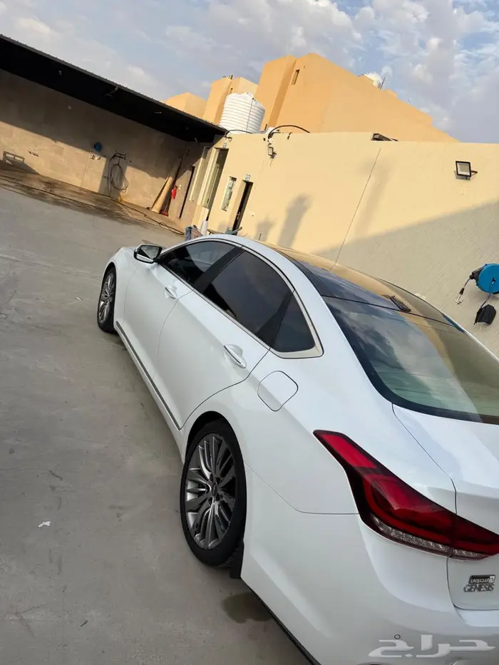 جنسيس رويال 2017 مالك اول 7