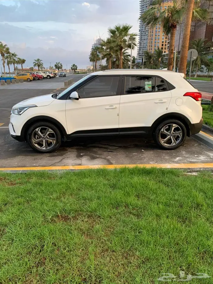 هيونداي كريتا 2020   نص فل   ممشى قليل   حالة ممتازة 0