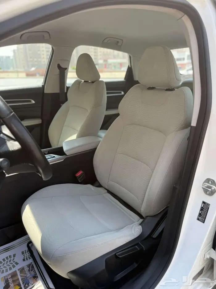 جيلي ام جراند موديل 2023 متاح 4 حبات نص فل عرض خاص 27 الف 14