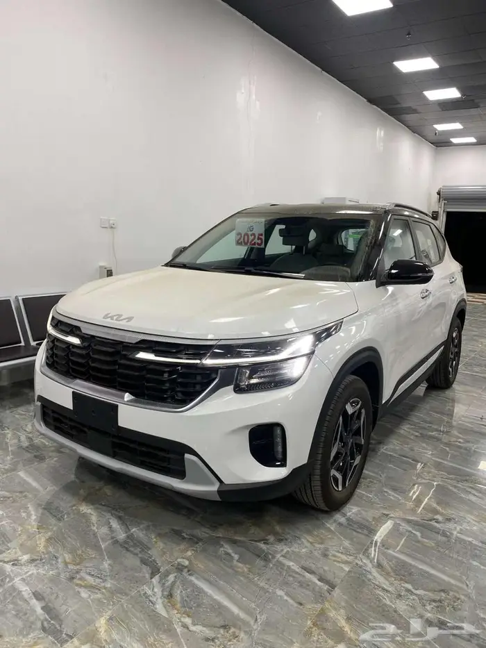 كيا سيلتوس GLS نص فل 2026 ابيض سقف اسود 0