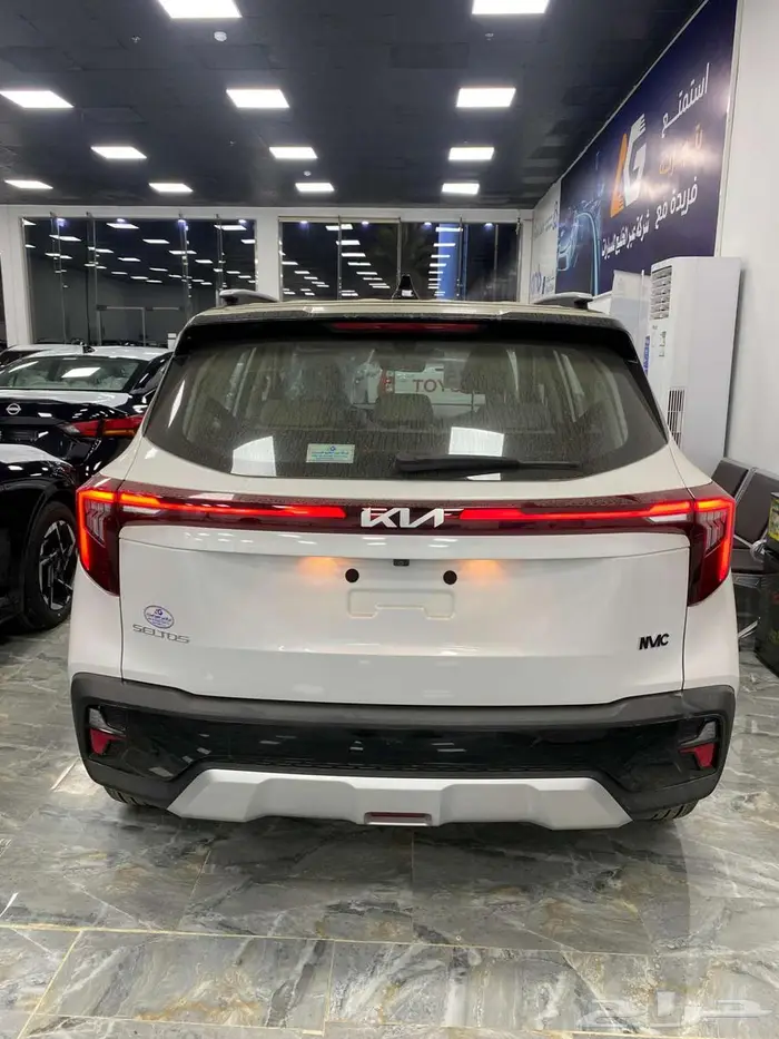 كيا سيلتوس GLS نص فل 2026 ابيض سقف اسود 11