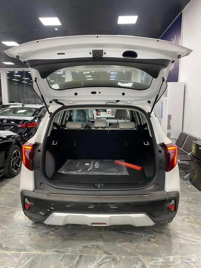 كيا سيلتوس GLS نص فل 2026 ابيض سقف اسود 10