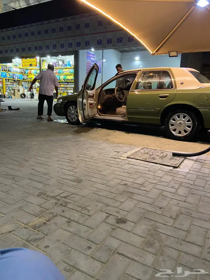 للبيع فورد ماركيز 2000 5