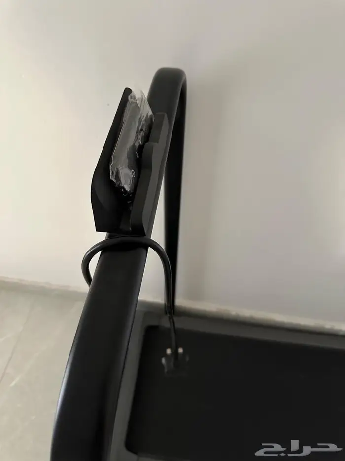 سير كهربائي قابل للطي وسهل التنقل بعجلات امامية 2