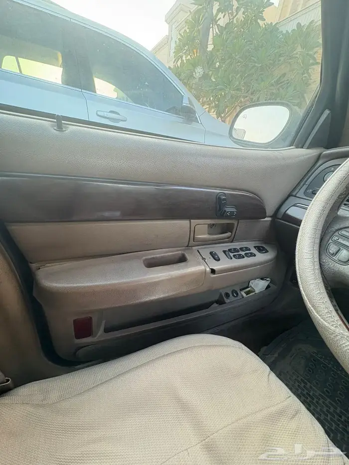 فورد جراند ماركيز 2003 10