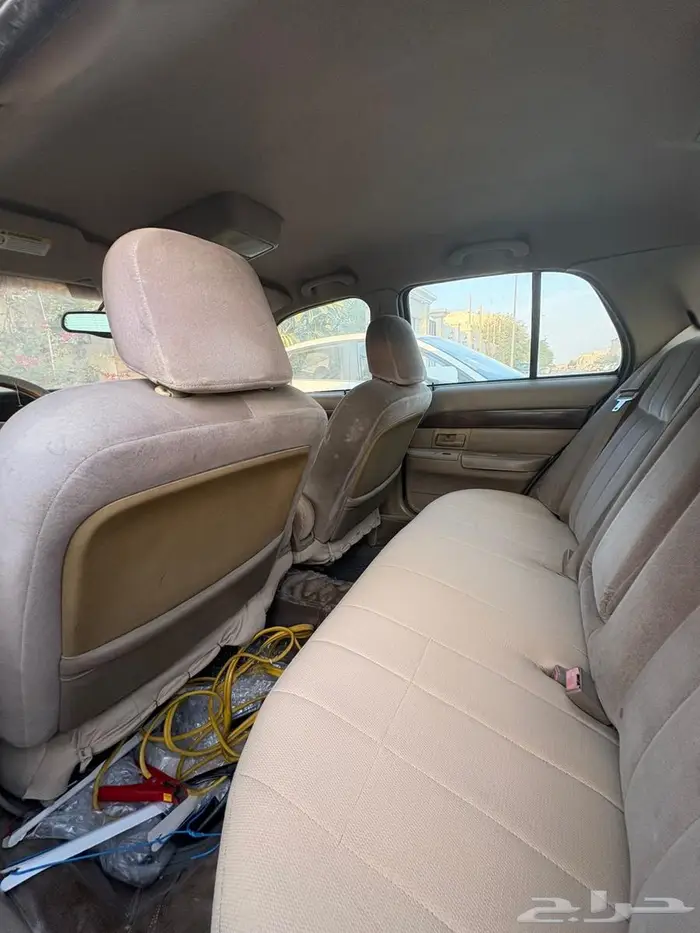 فورد جراند ماركيز 2003 12