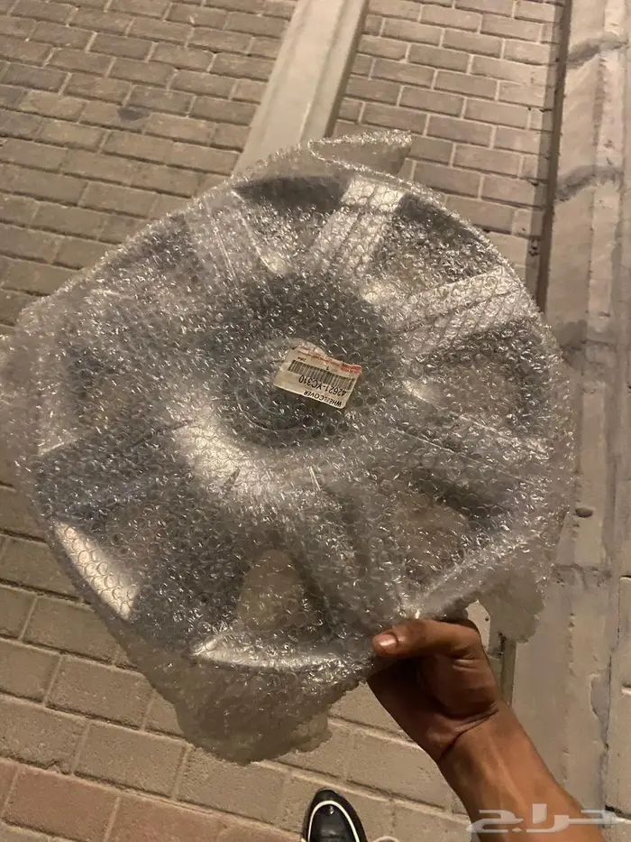 طيس كامري 2003 xli جديده ماركبت 1