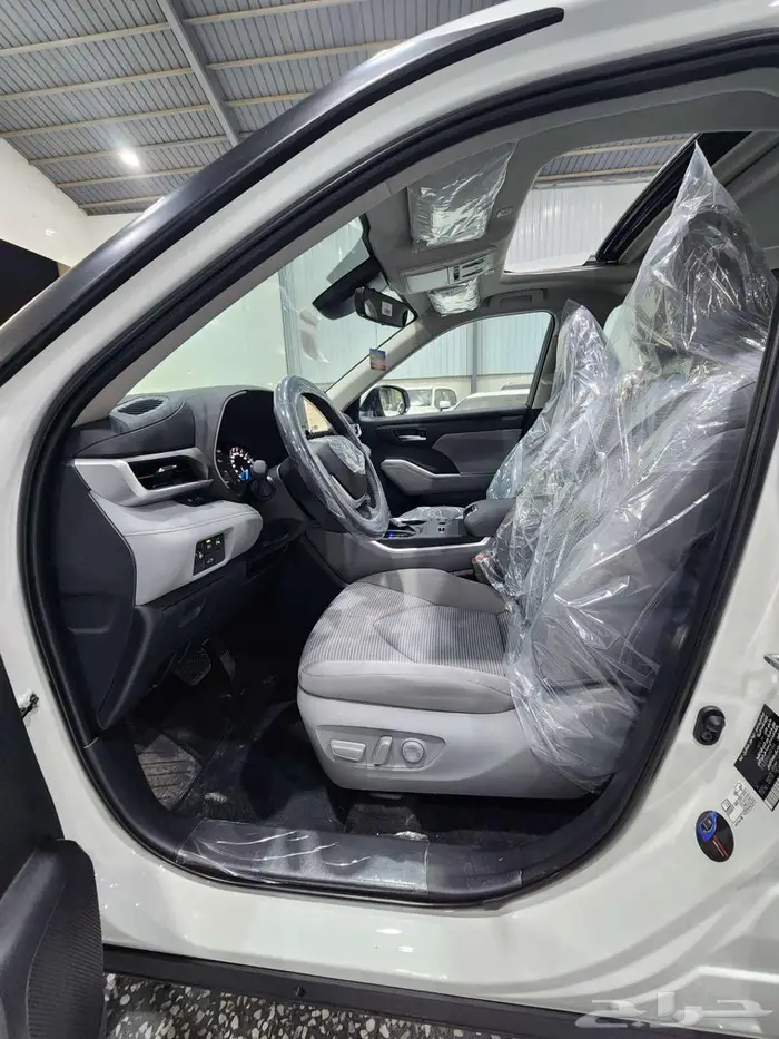 هايلاندر جي ال اي هايبرد دبل اتوماتيك 2025 السعر 156400 10