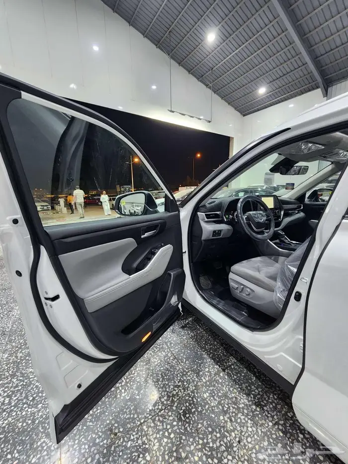 هايلاندر جي ال اي هايبرد دبل اتوماتيك 2025 السعر 156400 11