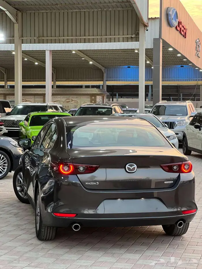 مازدا 3 2022 عداد 85 ألف فقط 3