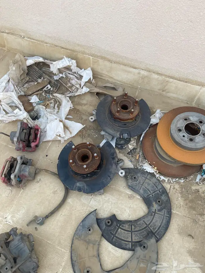 قطع غيار دودج تشارجر 2015-2024 4