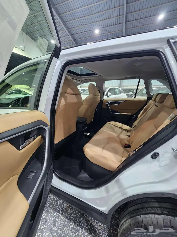 راف فور فتحه XLE هايبرد 2025 السعر 132250 12