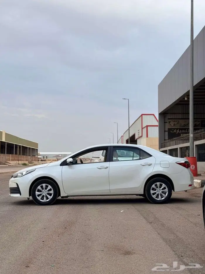 تويوتا كورلا 2018 4